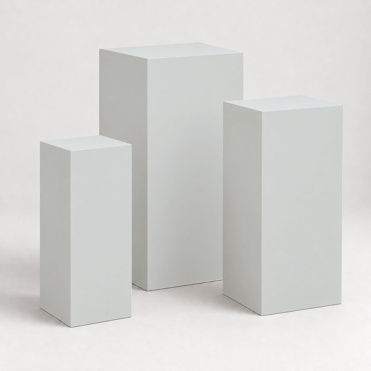 Painted Graduated Pedestal Trio in Olympus White SW 6253; representative color rendering.